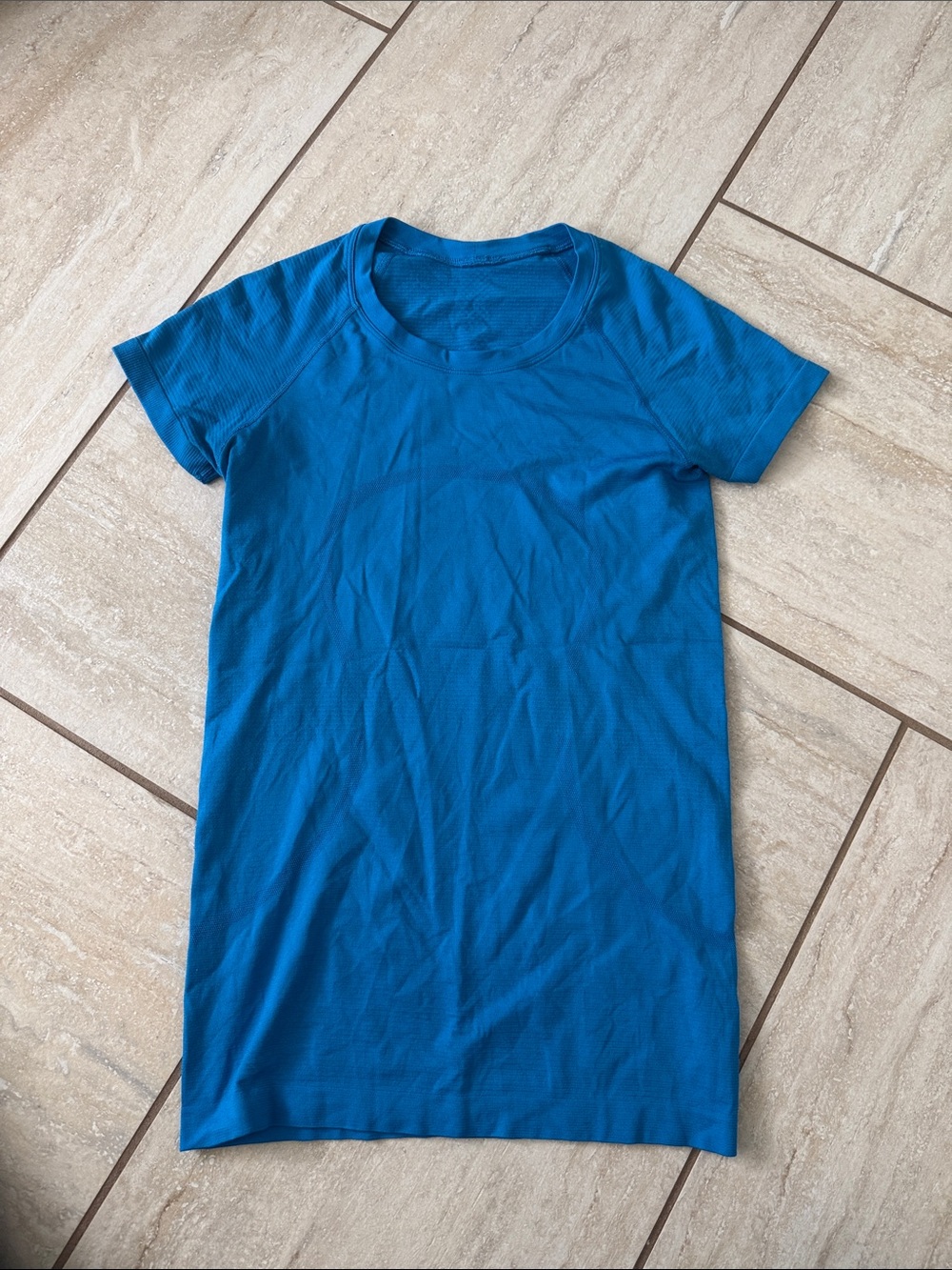 Lululemon Swiftly Tech Short Sleeve